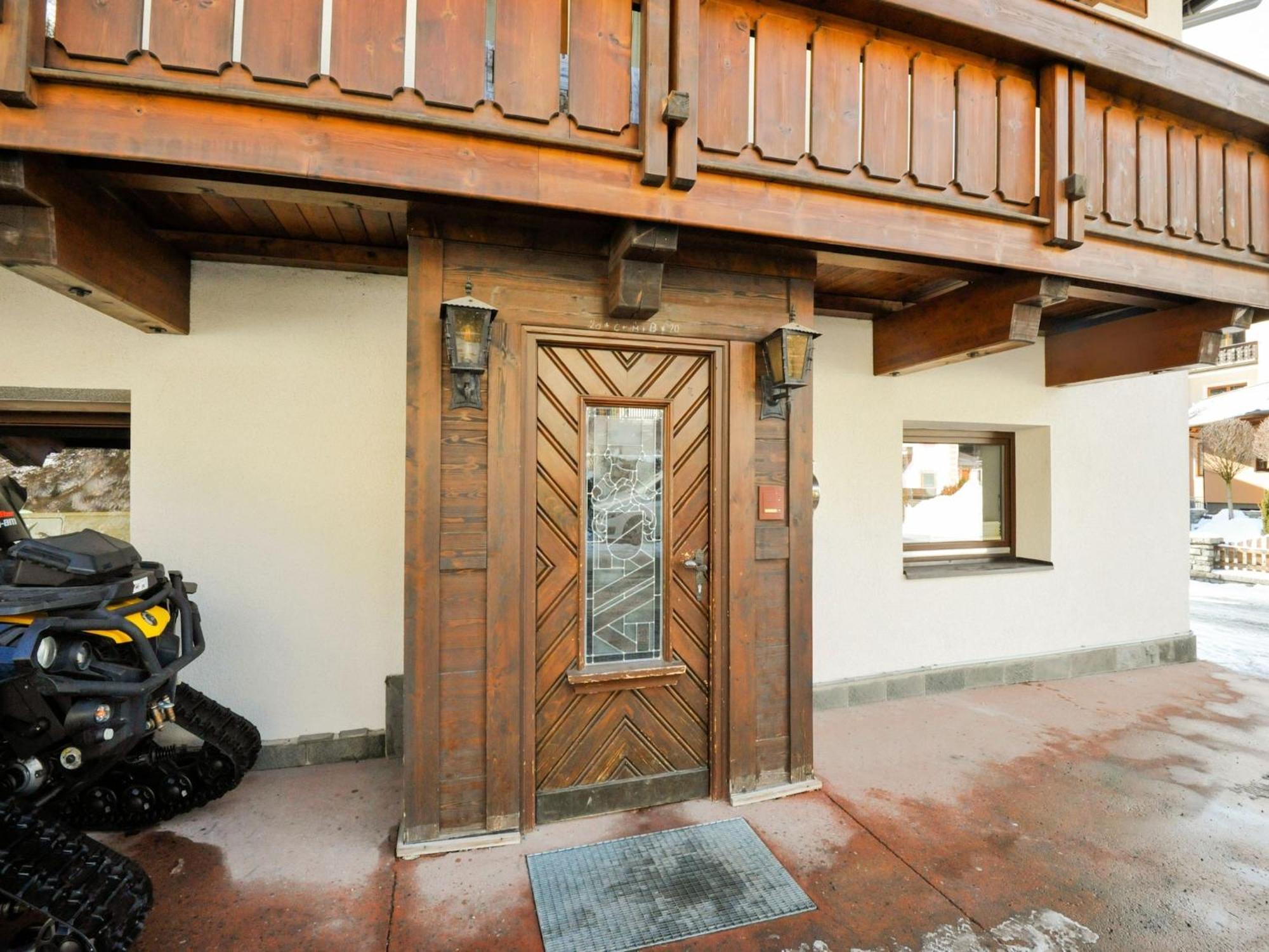 לאנגנפלד Comfortable Apartment In L Ngenfeld With Ski Storage מראה חיצוני תמונה