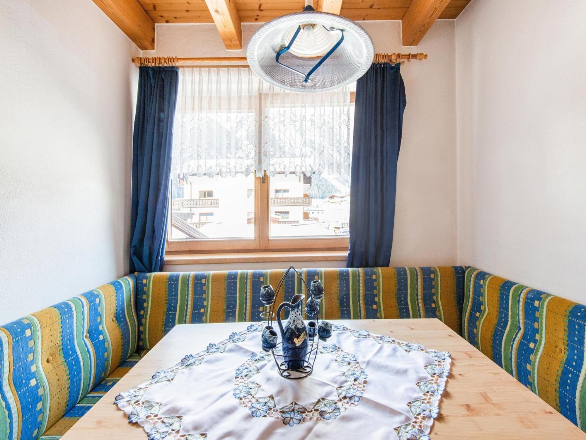 לאנגנפלד Comfortable Apartment In L Ngenfeld With Ski Storage מראה חיצוני תמונה