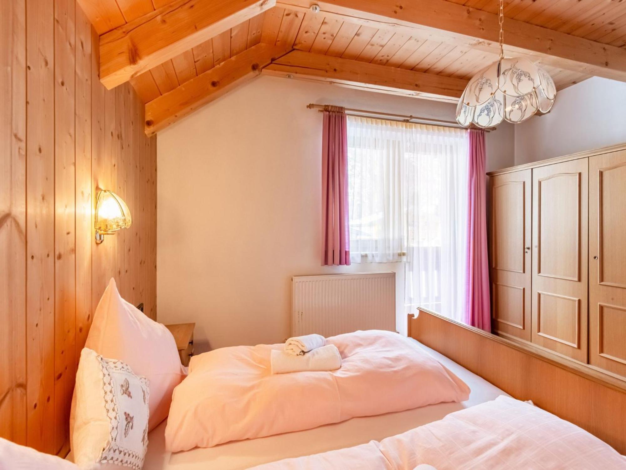 לאנגנפלד Comfortable Apartment In L Ngenfeld With Ski Storage מראה חיצוני תמונה